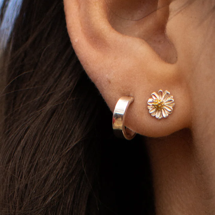 Daisy Stud Earrings Silver Plated Wildflower