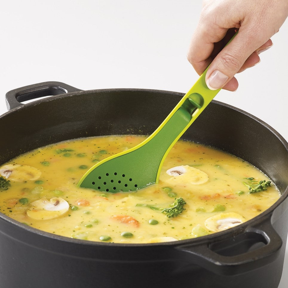 Gusto flavour infusing spoon in green