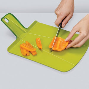 Small chop 2 pot chopping board in green