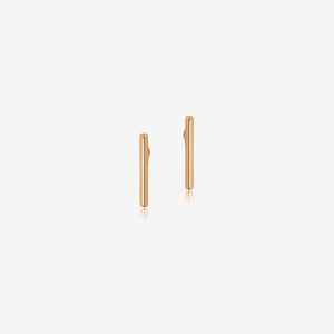 Stud earrings in gift bottle with thin wire design from 18ct gold plate