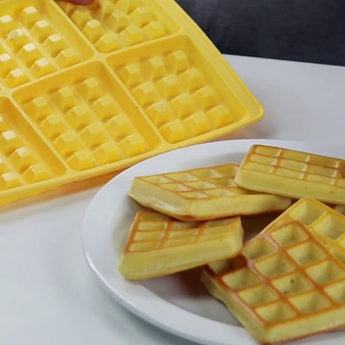 Waffle Pan Mould Heat-Resistant Silicone for Oven or Microwave