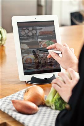 Tablet stand with touch pen by XD in silver and black