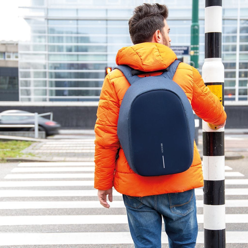 
            
                Load image into Gallery viewer, Backpack Bobby Pro anti-theft in navy blue
            
        