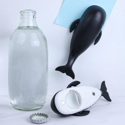 Bottle Opener Moby Whale Qualy Black