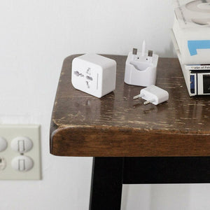 Universal Plug Travel Adapter White