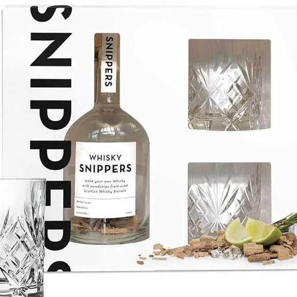 Snippers Make Your Own Whiskey Gift Set with 2x Crystal Glasses