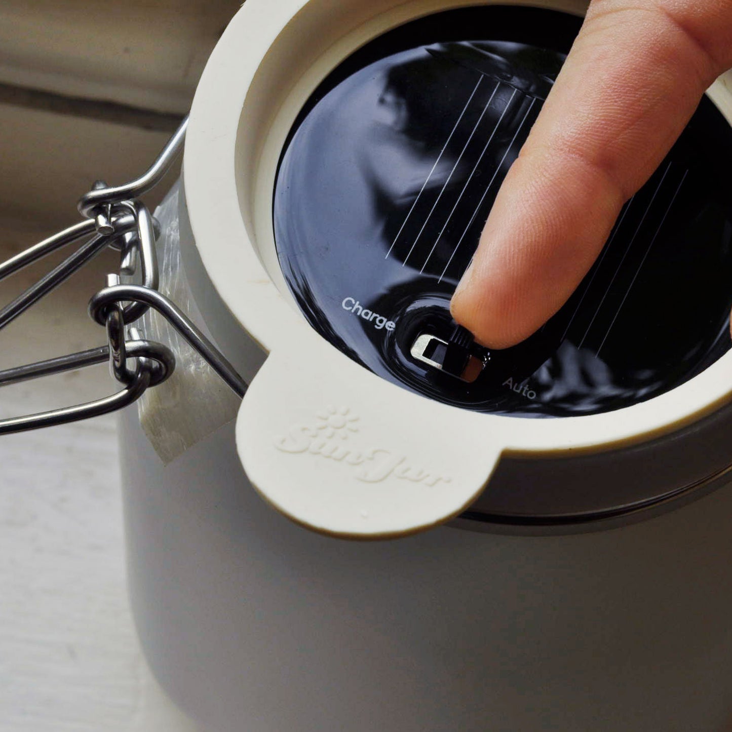 Sun Jar - Solar Powered Light Yellow